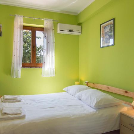 Bed And Breakfast Rogocana Labin  Ngoại thất bức ảnh