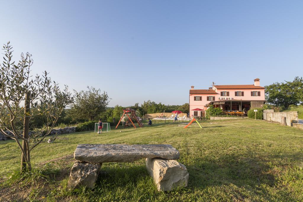 Bed And Breakfast Rogocana Labin  Ngoại thất bức ảnh